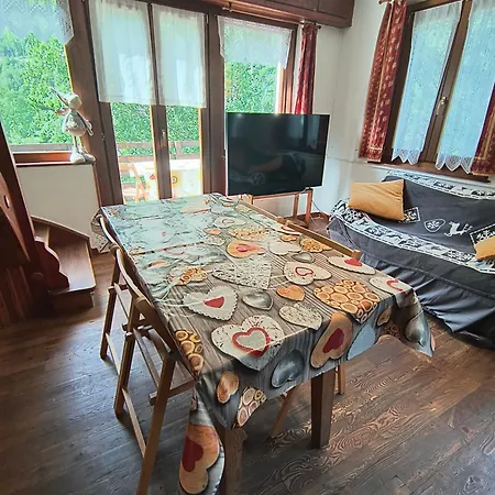 Refuge D'entreves - Con Balcone, Giardinetto E Vista Monte Bianco - Horizon Vacanze Courmayeur