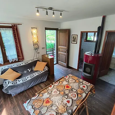 Refuge D'entreves - Con Balcone, Giardinetto E Vista Monte Bianco - Horizon Vacanze Appartamento