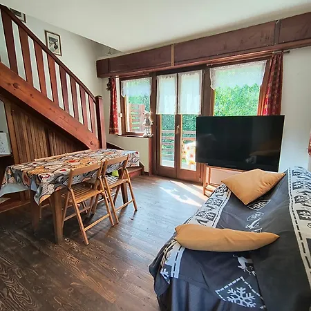 Appartamento Refuge D'entreves - Con Balcone, Giardinetto E Vista Monte Bianco - Horizon Vacanze