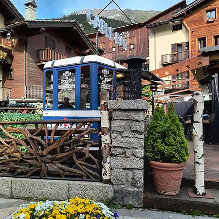 شقة Refuge D'entreves - Con Balcone, Giardinetto E Vista Monte Bianco - Horizon Vacanze *