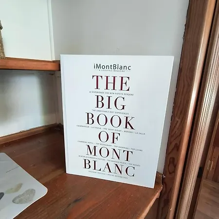 아파트 Refuge D'entreves - Con Balcone, Giardinetto E Vista Monte Bianco - Horizon Vacanze